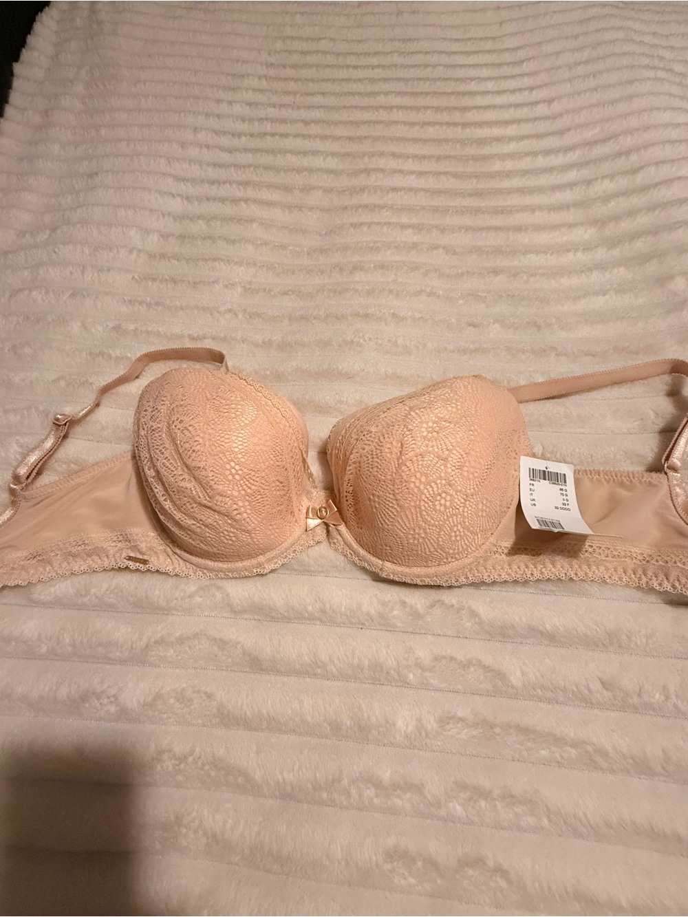 Chantelle Nude Blush Lace Push-Up Convertible Bra